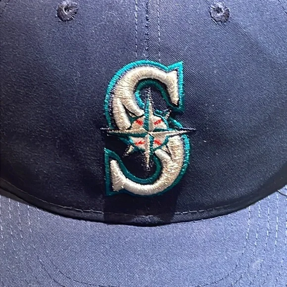 Seattle Mariners Team MLB baseball hat blue with embroidered logo on front - Picture 2 of 8